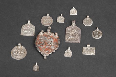 Quick Silver Amulets: How to Tell if You're Overpaying